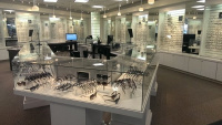 Inside Pearle Vision Royal Oak