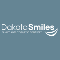 Dakota Smiles Logo