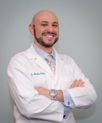 Dr Alexander Milman DDS - Dentist of Manalapan