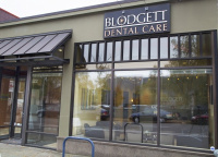 Exterior of Holistic Dentist Kelly Blodgett's Office in Portland, Oregon