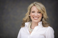 Dr. Kelly McCracken