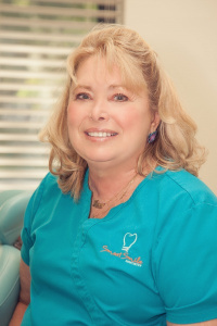 Inez - Dental Hygienist Inez - Dental Hygienist