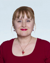 Alena Izhokhina, PA-C