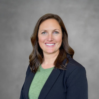 Nicole E Myers