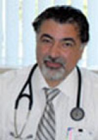 Dr. Domenick D Braccia, DO