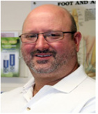 Howard L. Schultheiss Jr., DPM
