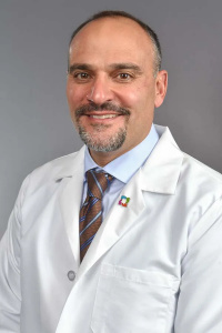 Dr Adam Niedelman