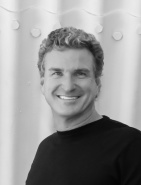 Dr. Brian T Edwards, DDS