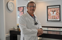 Dr. Ricardo Romay 0