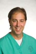 Mitchell R Locke, MD
