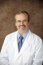 Eduardo Oliveira, MD