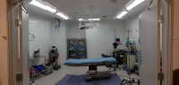 Operating Room at Dr. Kenneth Hughes's Surgical Center in Los Angeles 25