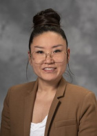 Maria R Yoo, MSW