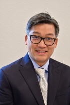 Dr. Arnald Cheng, OD