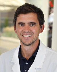 Dr. Patricio Alzamora Schmatz, MD - Mason, OH - Internal Medicine
