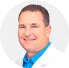 Dr. Ewen Macaulay, DC