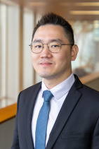 Tsujung Yang, MD