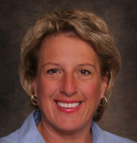 Karen M Henrichs