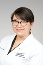 Suzana Alvarez, APRN