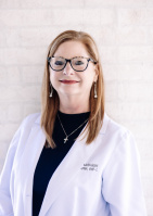 Carolyn Mcknight, FNP