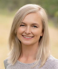 Dr. Siri Ziese, DDS 0