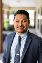 Dr. Robertzon Guloy, DMD