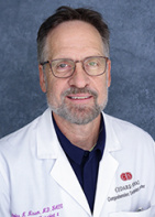 Nicholas N Nissen, MD