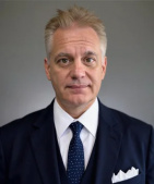 Dr. Warren Phillip Henslee, MD