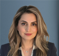 Dr. Parinaz Esteki DDS 1