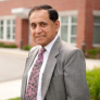 Vineet J Kulkarni, MD