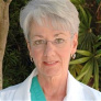 Dr. Julia Victoria Hegert, MD