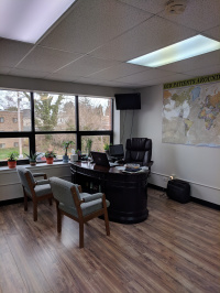Dr. Tsan's office 5