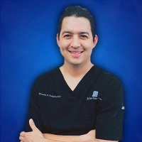 Dr. Eduardo G. Vazquez 0