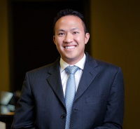 Michael L. Nguyen, M.D. - Sports Medicine & Arthroscopy Specialist 1